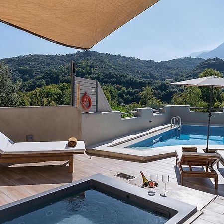 Verekinthos Villas - Pool, Hot Tub, Bbq, Kids Playground, Stunning Mountain Views Γερόλακκος Εξωτερικό φωτογραφία