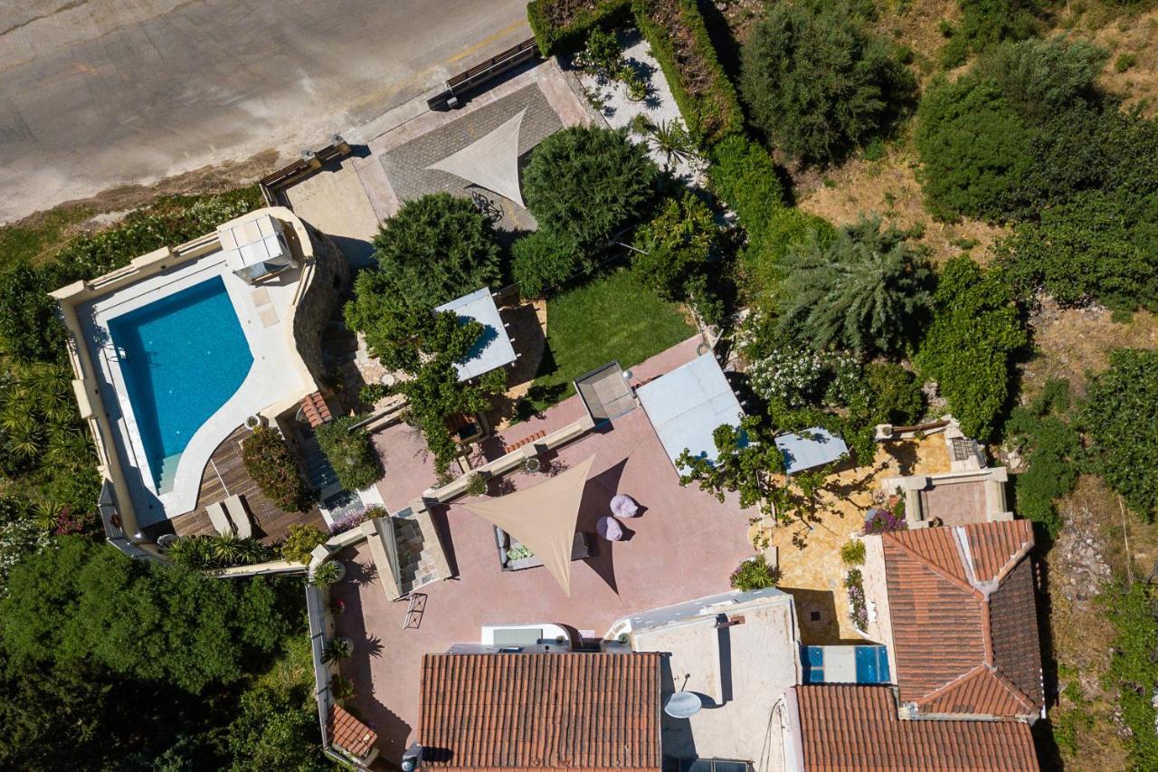 Verekinthos Villas - Pool, Hot Tub, Bbq, Kids Playground, Stunning Mountain Views Γερόλακκος Εξωτερικό φωτογραφία