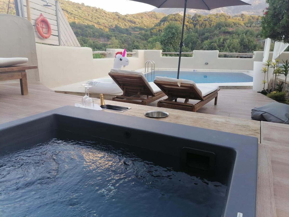 Verekinthos Villas - Pool, Hot Tub, Bbq, Kids Playground, Stunning Mountain Views Γερόλακκος Εξωτερικό φωτογραφία
